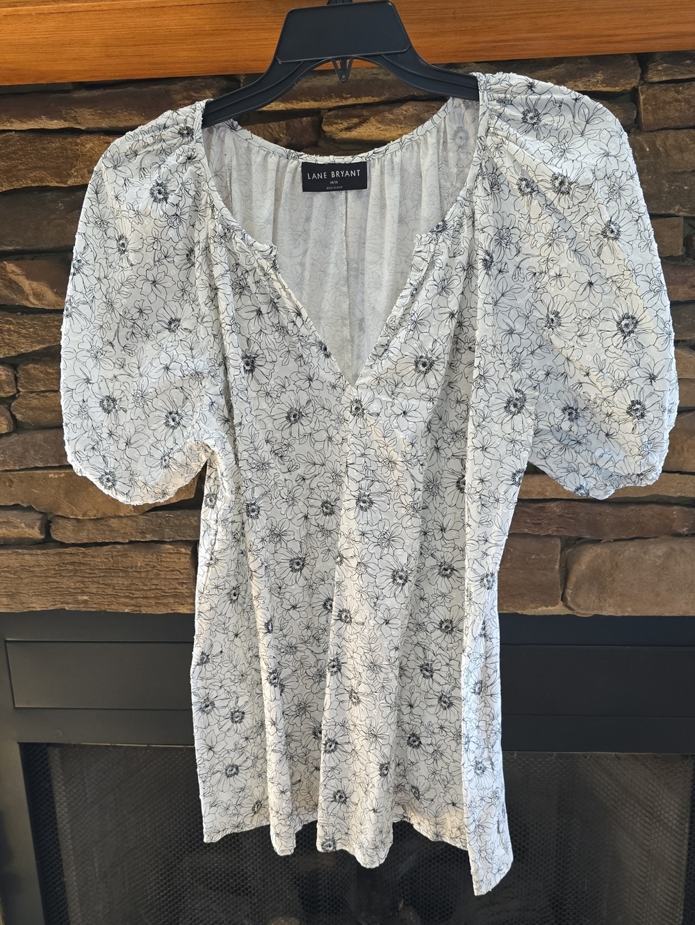 Lane Bryant White Black Floral Puff Sleeve Top